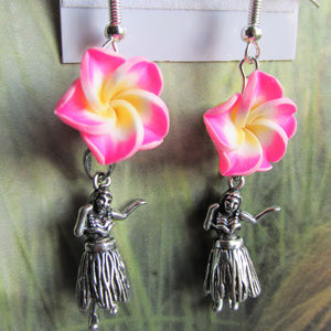 SilverPlated Island Dancer Earring w/dangling legs